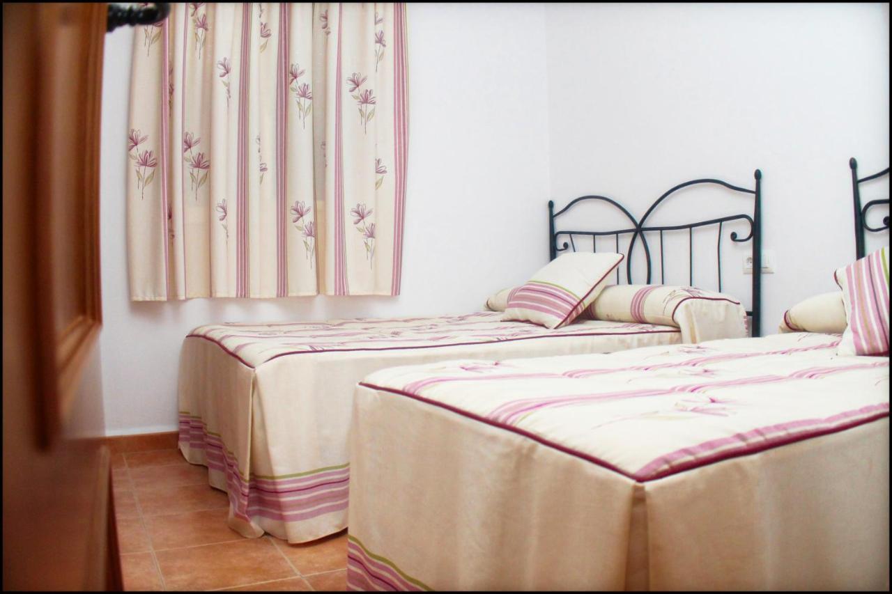 Chalet Arroyo Majadales 107 โกนิล เด ลาฟรอนเตรา ภายนอก รูปภาพ