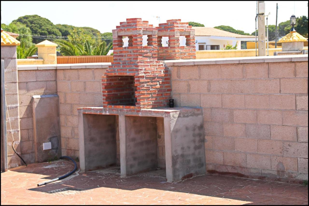 Chalet Arroyo Majadales 107 โกนิล เด ลาฟรอนเตรา ภายนอก รูปภาพ