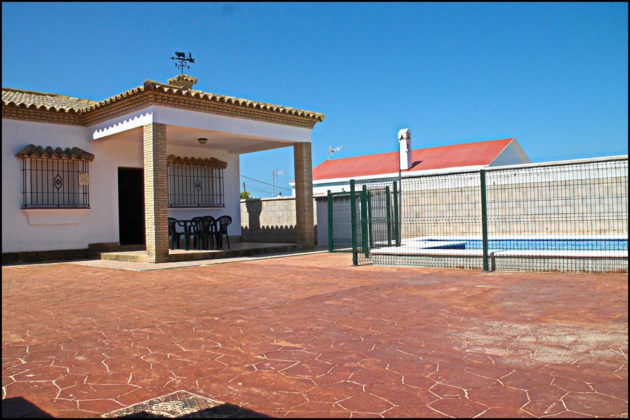 Chalet Arroyo Majadales 107 โกนิล เด ลาฟรอนเตรา ภายนอก รูปภาพ